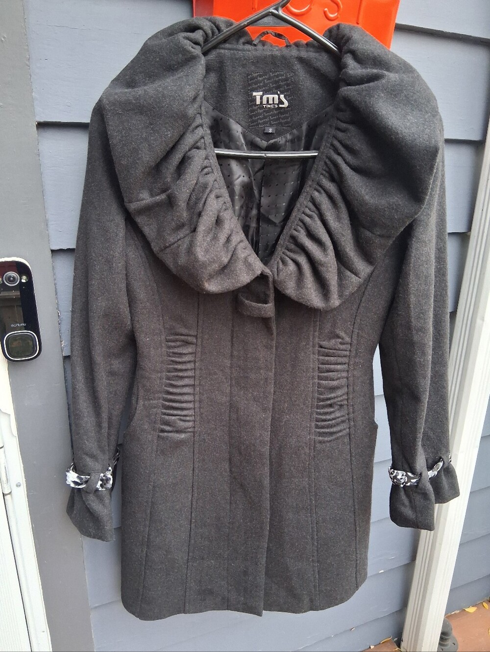 TM'S Time's Charcoal Gray Wool Blend Coat Oversized Ruffle Collar Ruched, Size S
